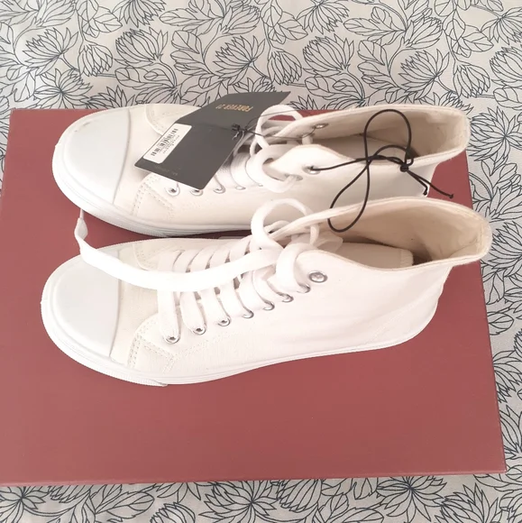 F21 HighTops - Picture 2 of 3